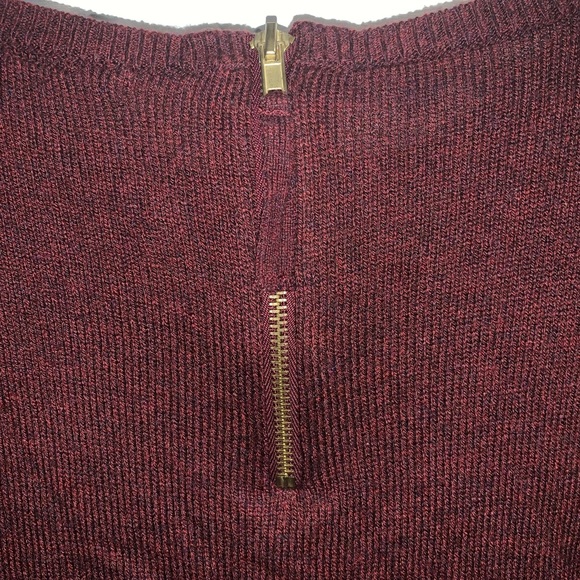 Sweater - Picture 6 of 7